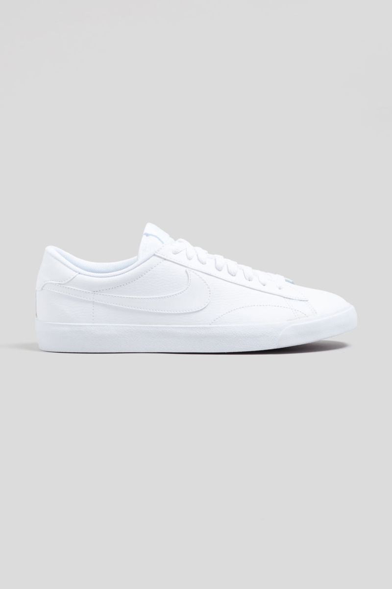 Nike 2025 classic tenis