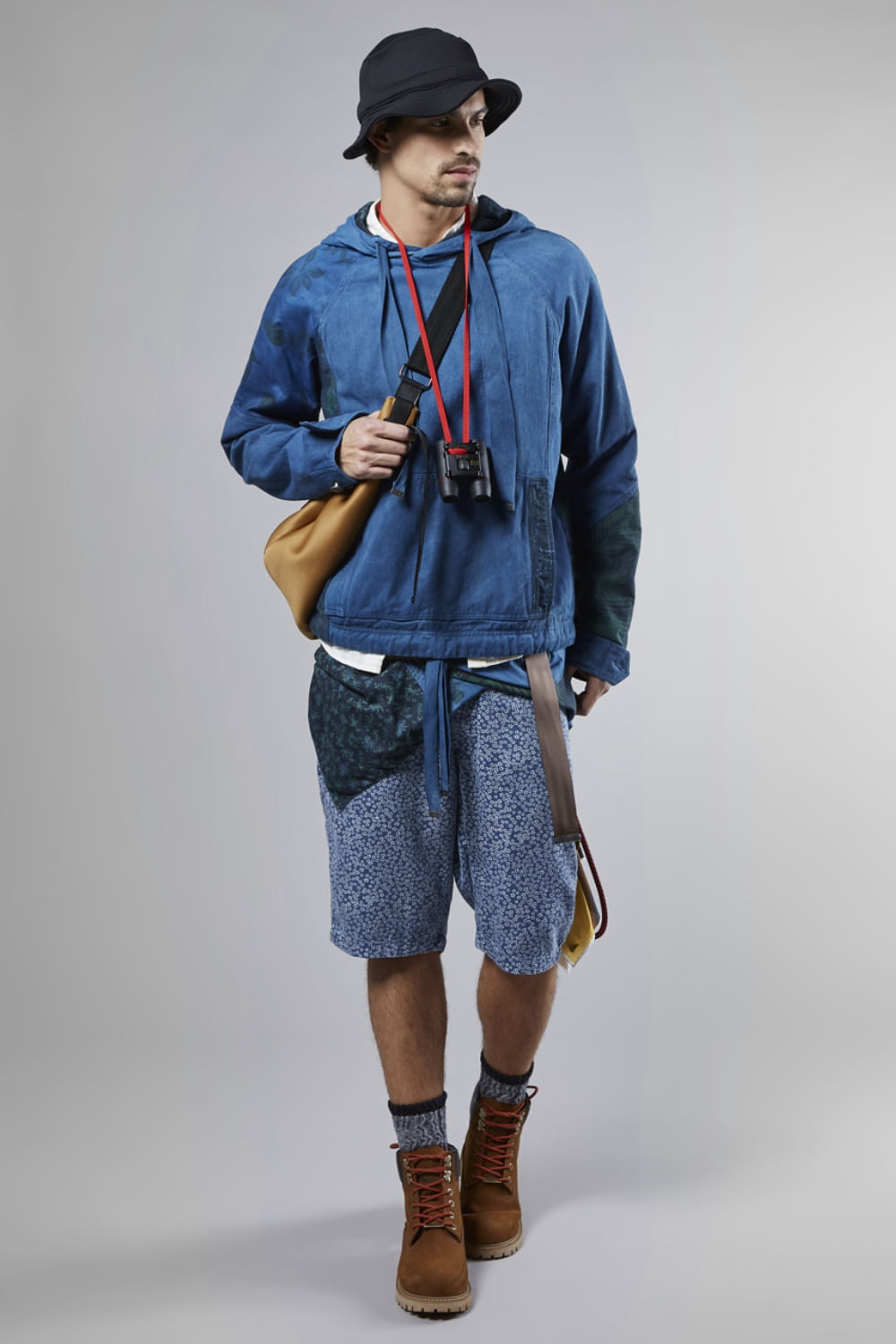 Encontraproduto.com.br - Hoodie Patchwork Reserva